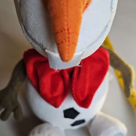 Disney Holiday Olaf - Frozen - Picture 9 of 9